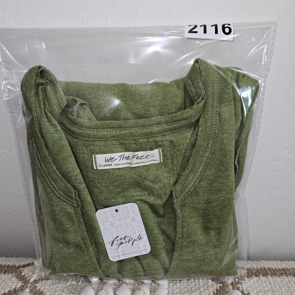 NWT! We The Free People Shirt Moss Green Women's Extra Large XL Top NEW! - Picture 15 of 15